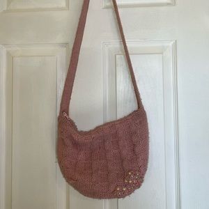 Knitted, soft, pink purse